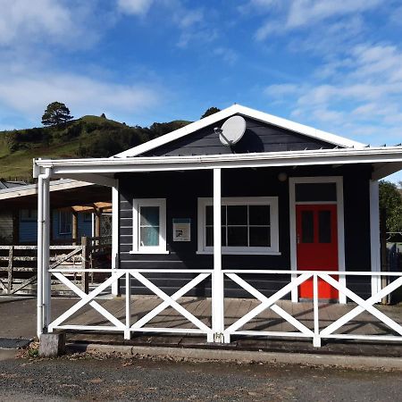 Whanga Butcher Shop Whangamomona ภายนอก รูปภาพ