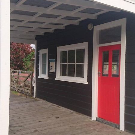 Whanga Butcher Shop Whangamomona ภายนอก รูปภาพ